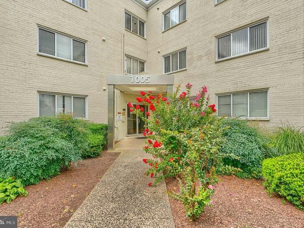 1005 CHILLUM ROAD, Unit 302, HYATTSVILLE, MD 20782