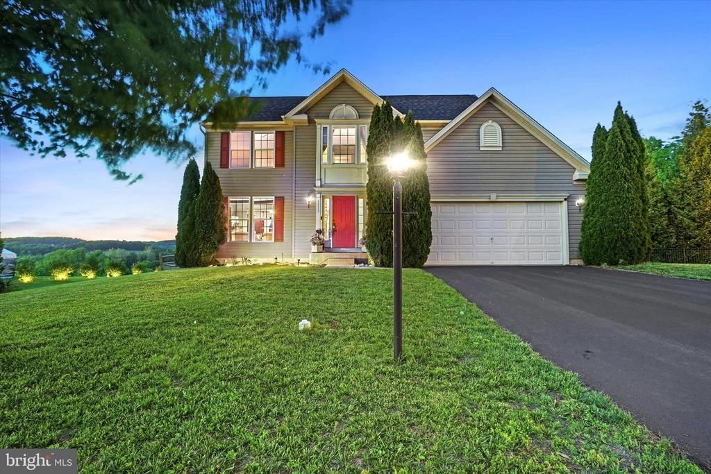 3513 HARDWOOD TERRACE , SPRING GROVE, PA 17362