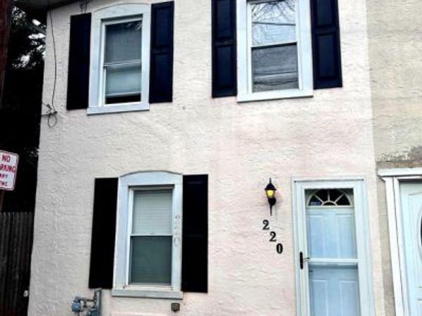 220 SHEAS TERRACE , ARDMORE, PA 19003