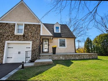 2344 KENDERTON AVENUE, ABINGTON, PA 19001