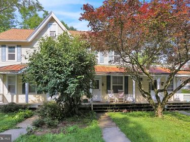 2040 CREEK ROAD, GLENMOORE, PA 19343