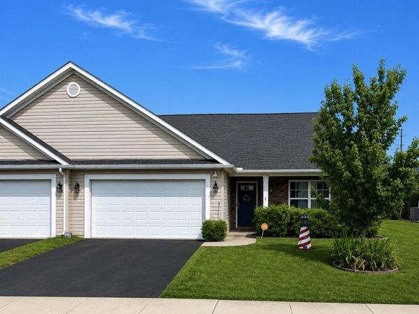 59 CHENNAULT TRAIL, FALLING WATERS, WV 25419