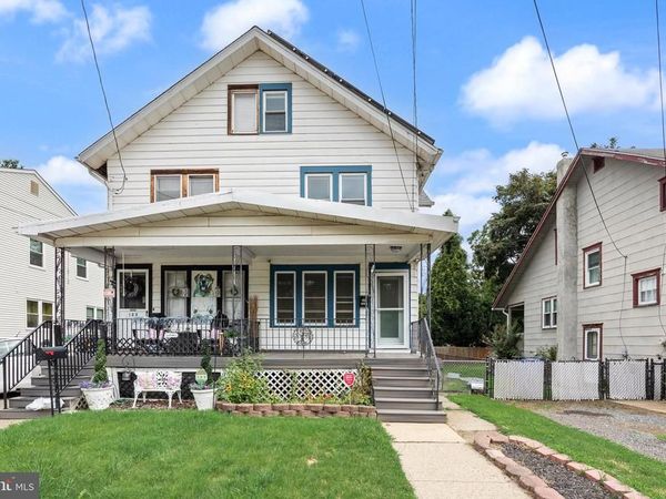 120 W FEDERAL STREET , BURLINGTON, NJ 08016