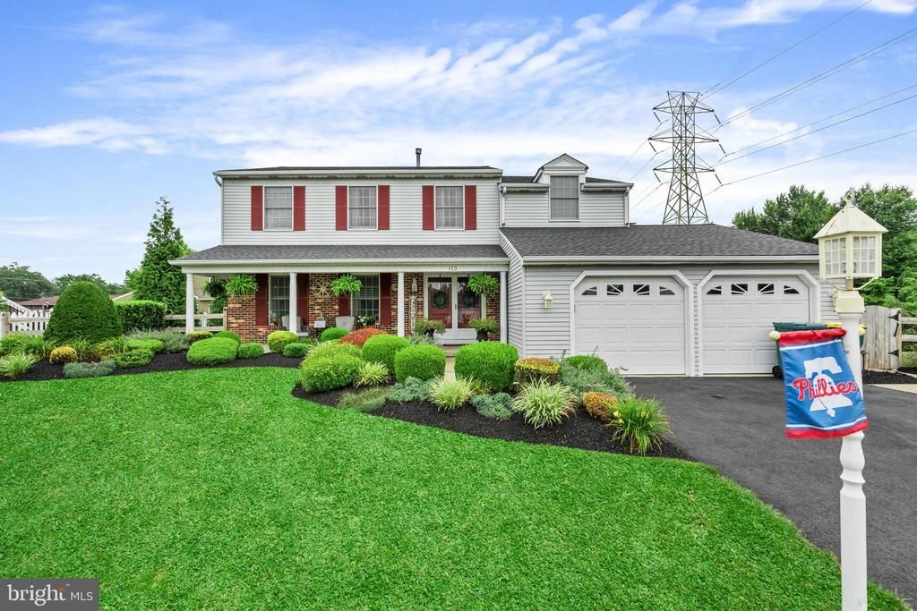 112 CARMEN LANE, LANGHORNE, PA 19047
