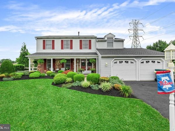 112 CARMEN LANE, LANGHORNE, PA 19047