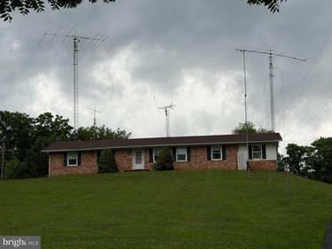 1741 OLD CHAPEL ROAD , BOYCE, VA 22620