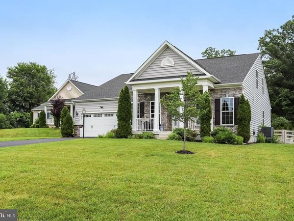 26798 BARNSLEY PLACE , CHANTILLY, VA 20152