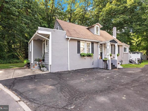 241 ROSELAND AVENUE , LAWRENCE TOWNSHIP, NJ 08648