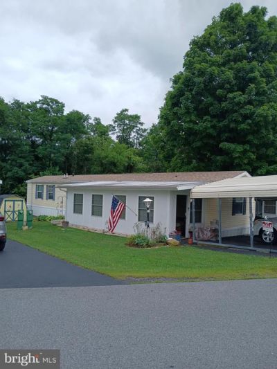 172 PRIMROSE LANE, HOWARD, PA 16841