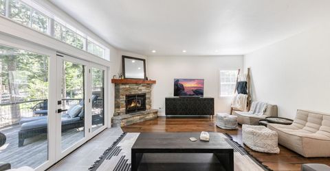 13862 Swiss Lane, Truckee, CA 96161 Photo
