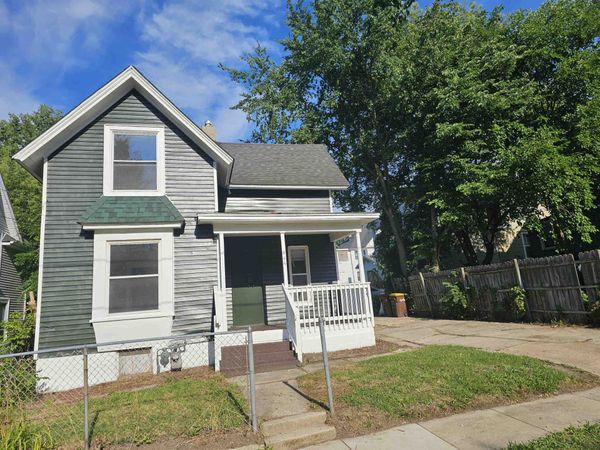 444 Forest Avenue, ROCKFORD, IL 61101