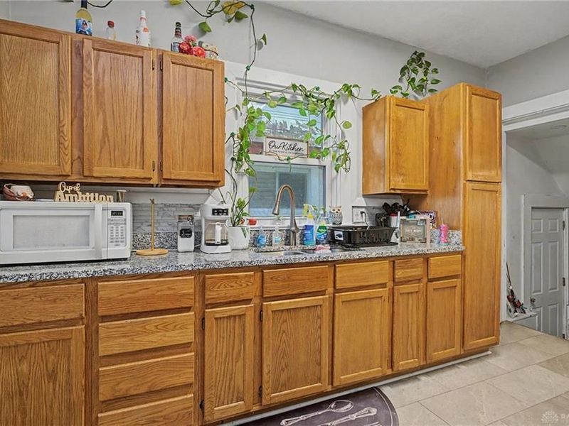 139 Indiana Avenue, Dayton, OH 45410 Photo 17