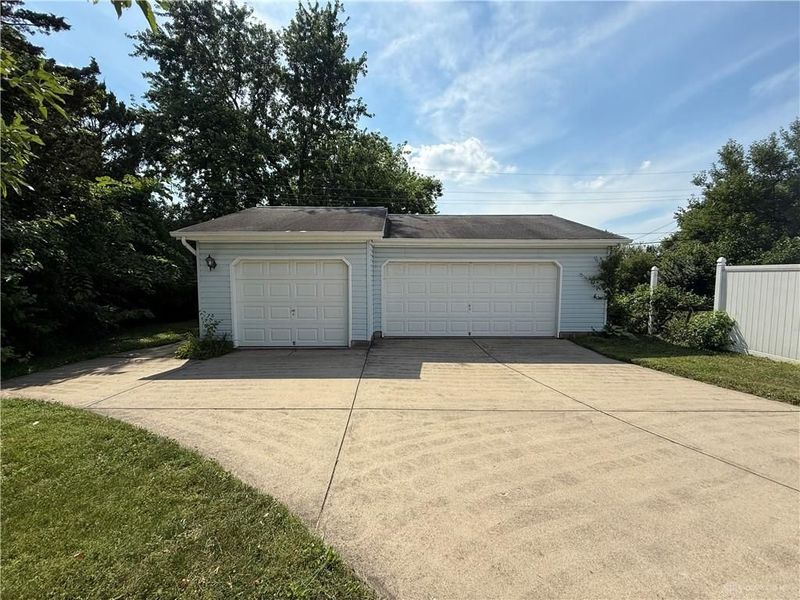 1229 Jeanette Drive, Riverside, OH 45432 Photo 21