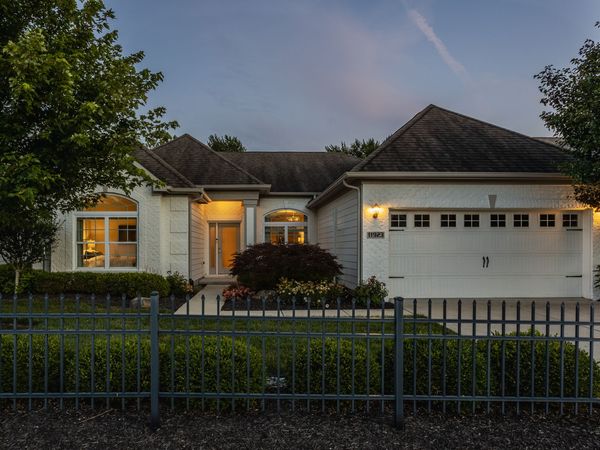 11923 Avedon Way, Zionsville, IN 46077