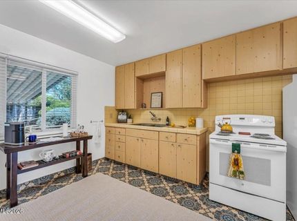 725 Wilkinson Avenue, Reno, NV 89502 Photo