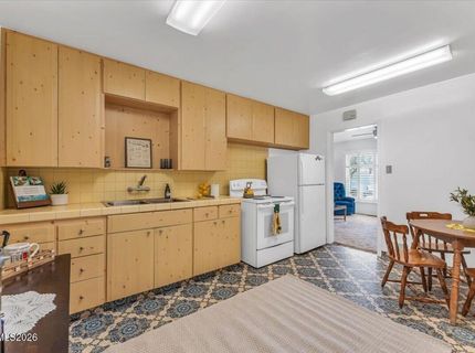 725 Wilkinson Avenue, Reno, NV 89502 Photo