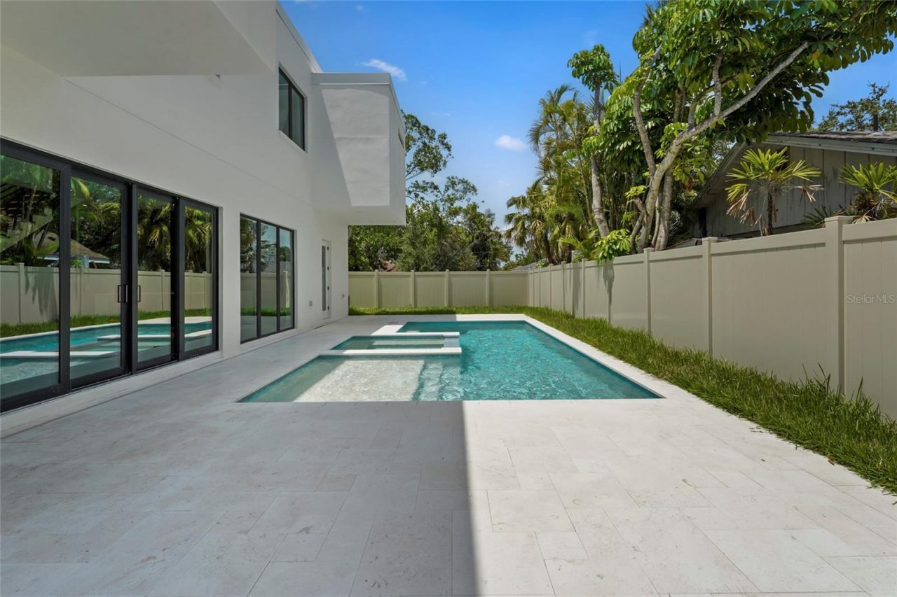 2604 Sydelle Street, Sarasota, FL 34237 Photo