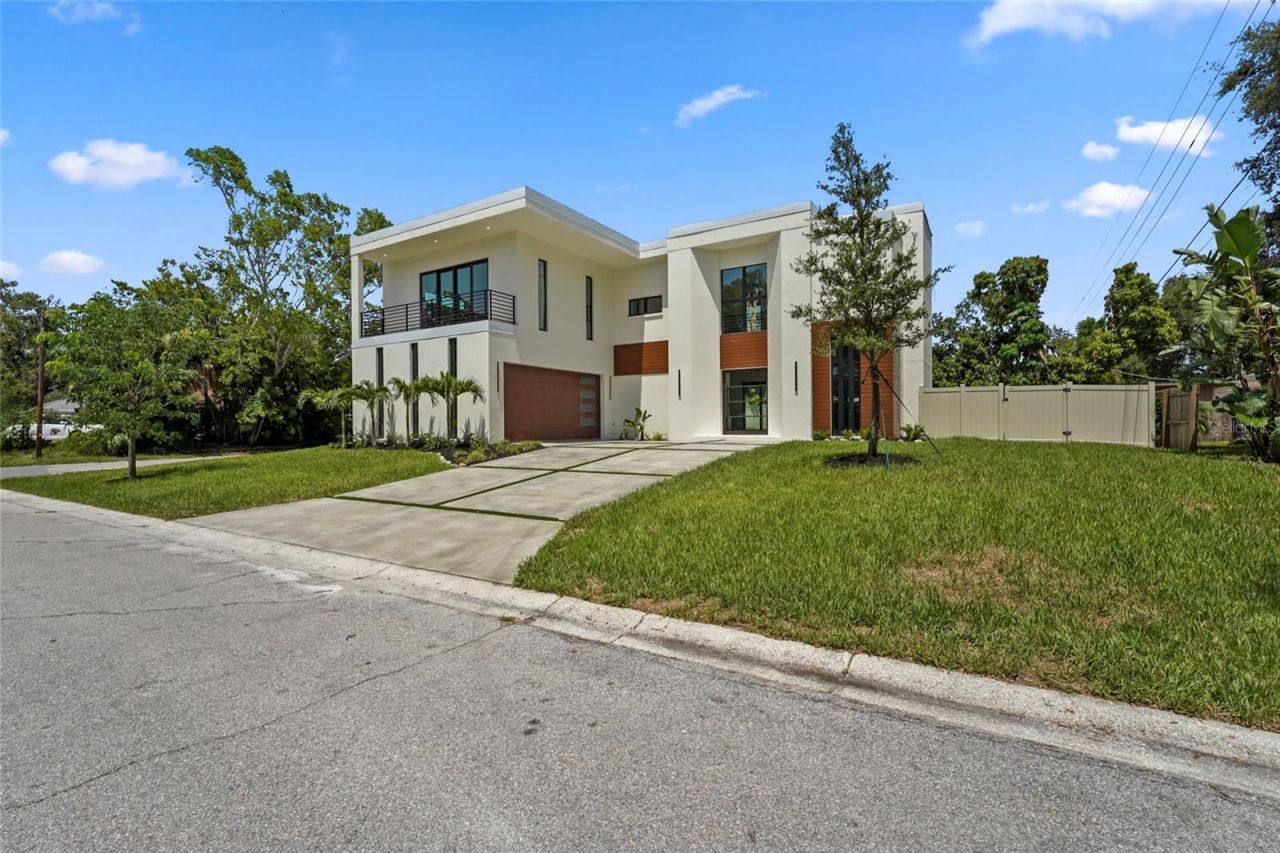 2604 Sydelle Street, Sarasota, FL 34237 Photo