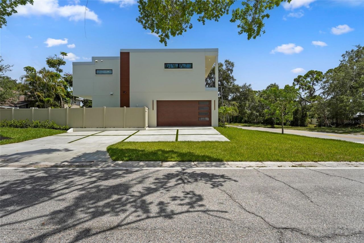 2604 Sydelle Street, Sarasota, FL 34237 Photo