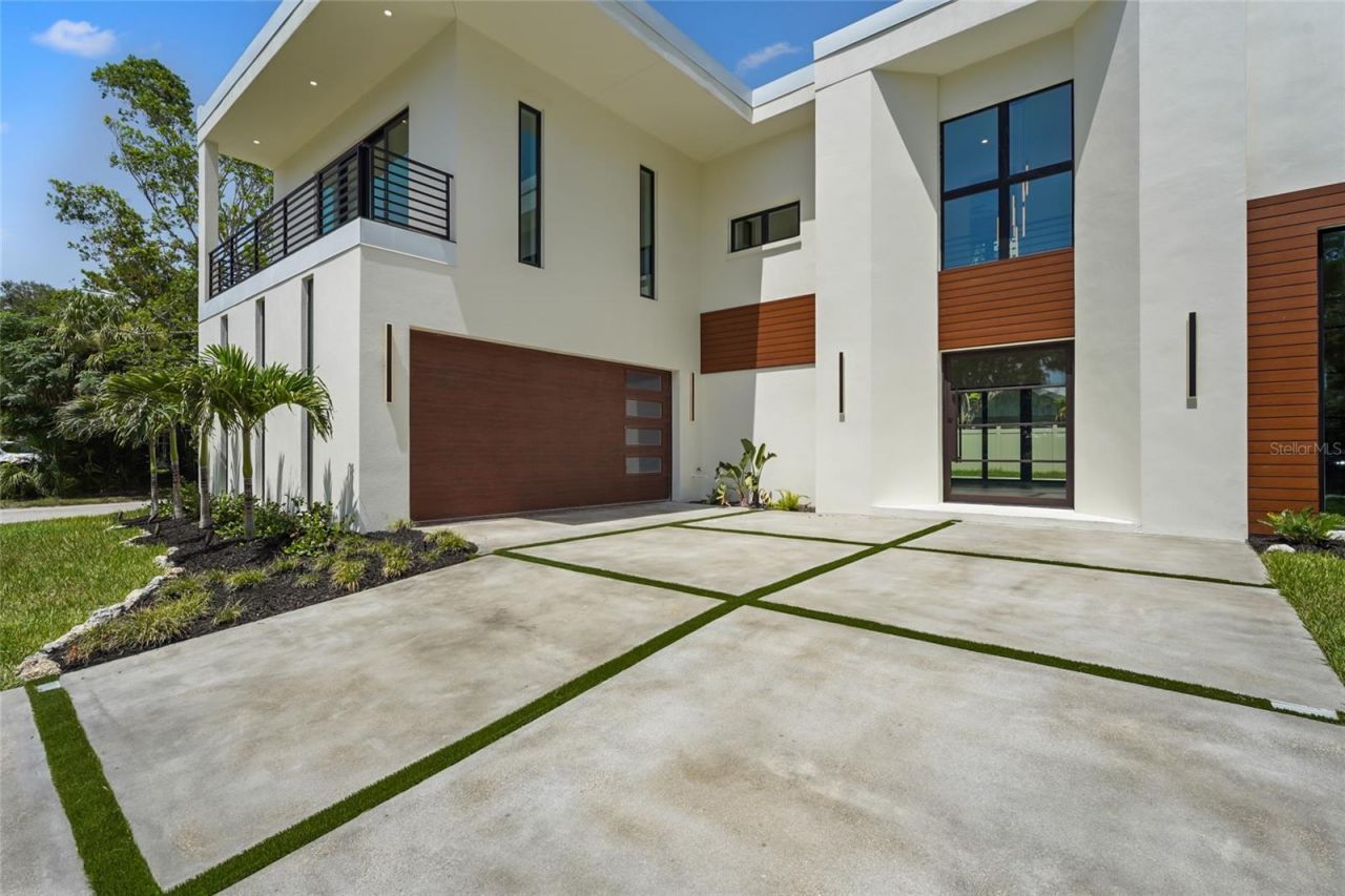 2604 Sydelle Street, Sarasota, FL 34237 Photo