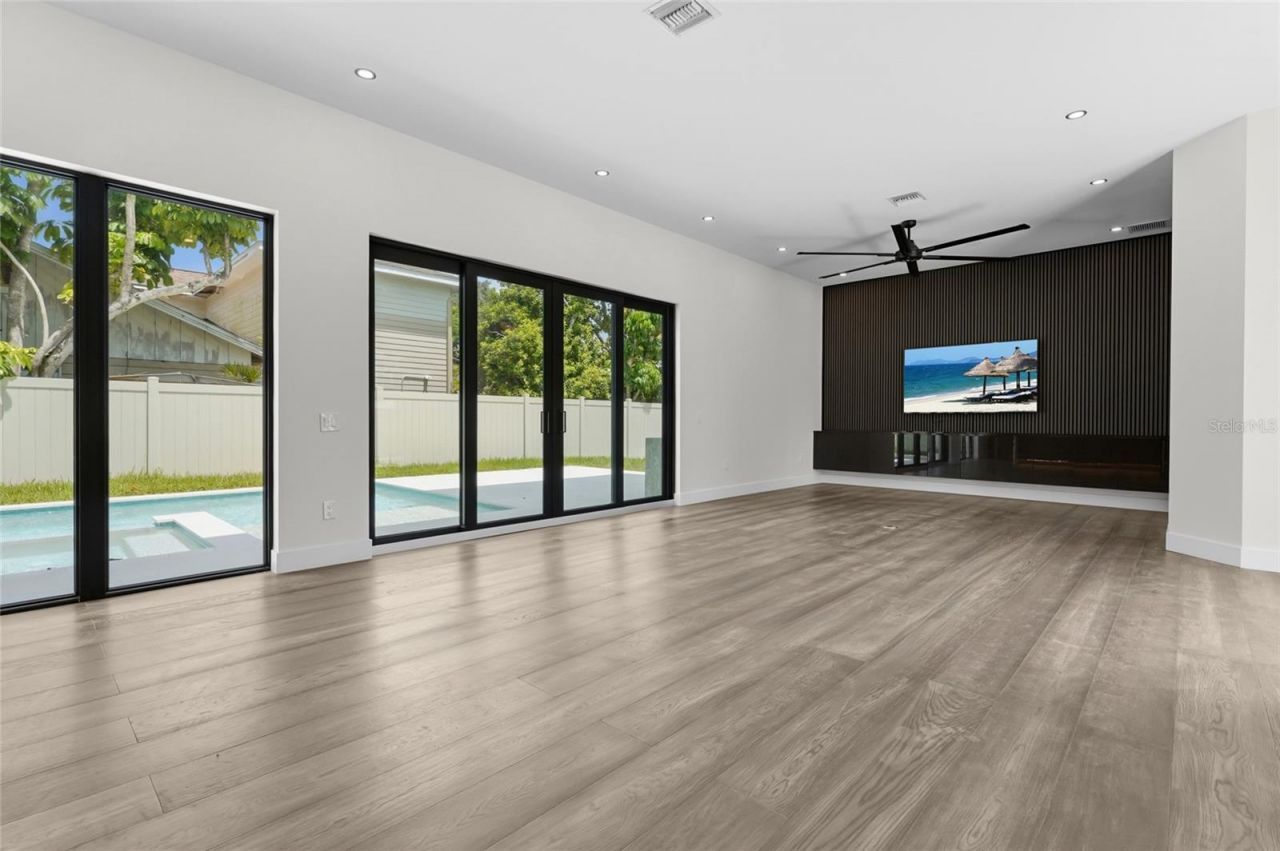 2604 Sydelle Street, Sarasota, FL 34237 Photo