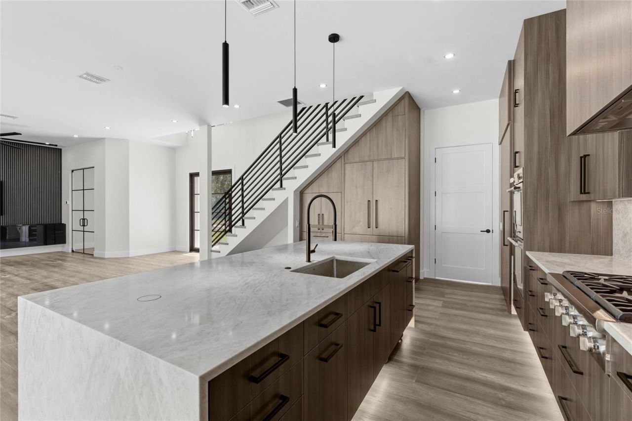 2604 Sydelle Street, Sarasota, FL 34237 Photo
