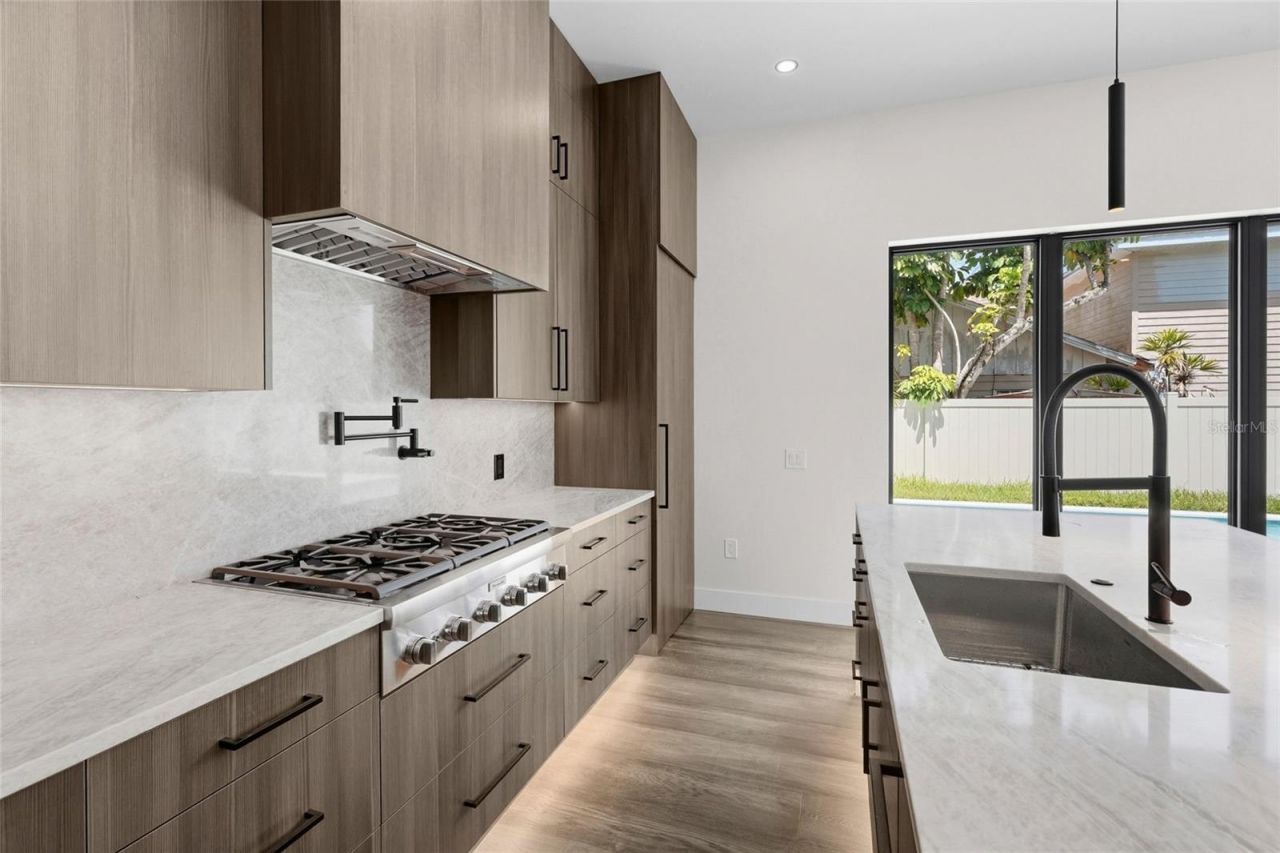 2604 Sydelle Street, Sarasota, FL 34237 Photo