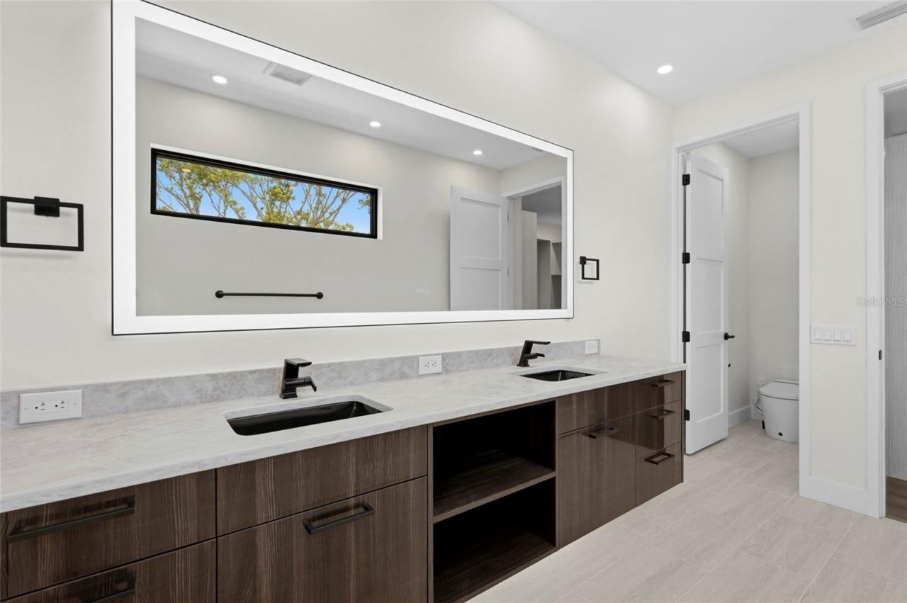 2604 Sydelle Street, Sarasota, FL 34237 Photo