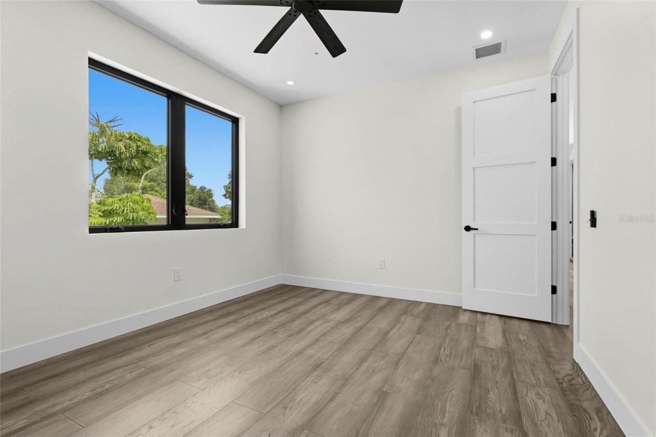 2604 Sydelle Street, Sarasota, FL 34237 Photo
