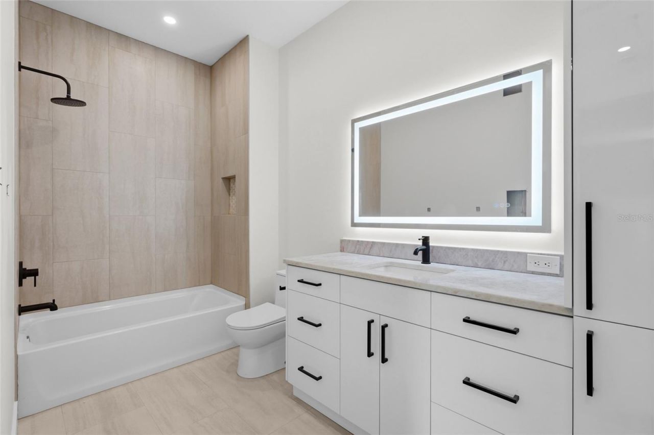 2604 Sydelle Street, Sarasota, FL 34237 Photo