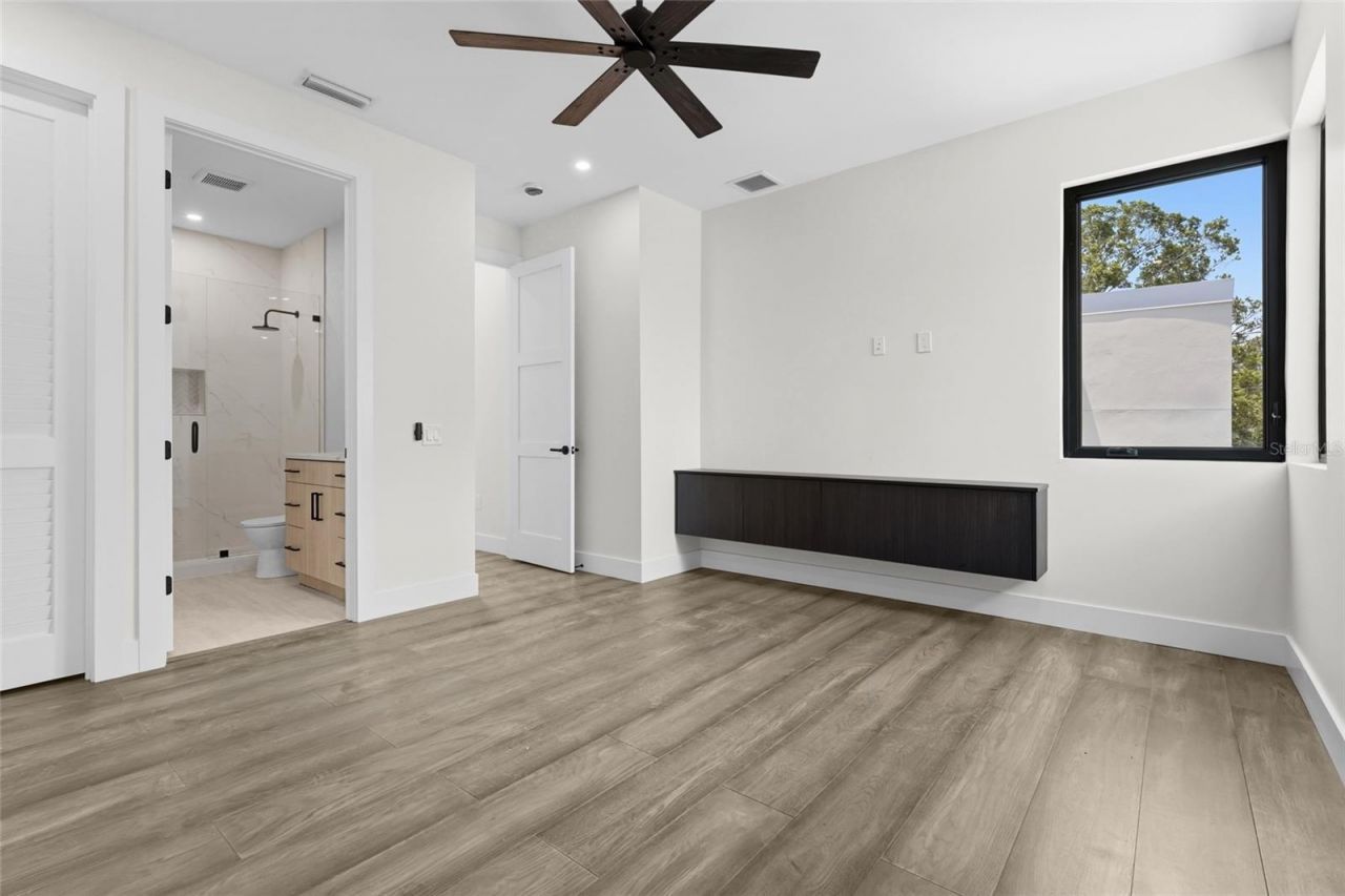2604 Sydelle Street, Sarasota, FL 34237 Photo