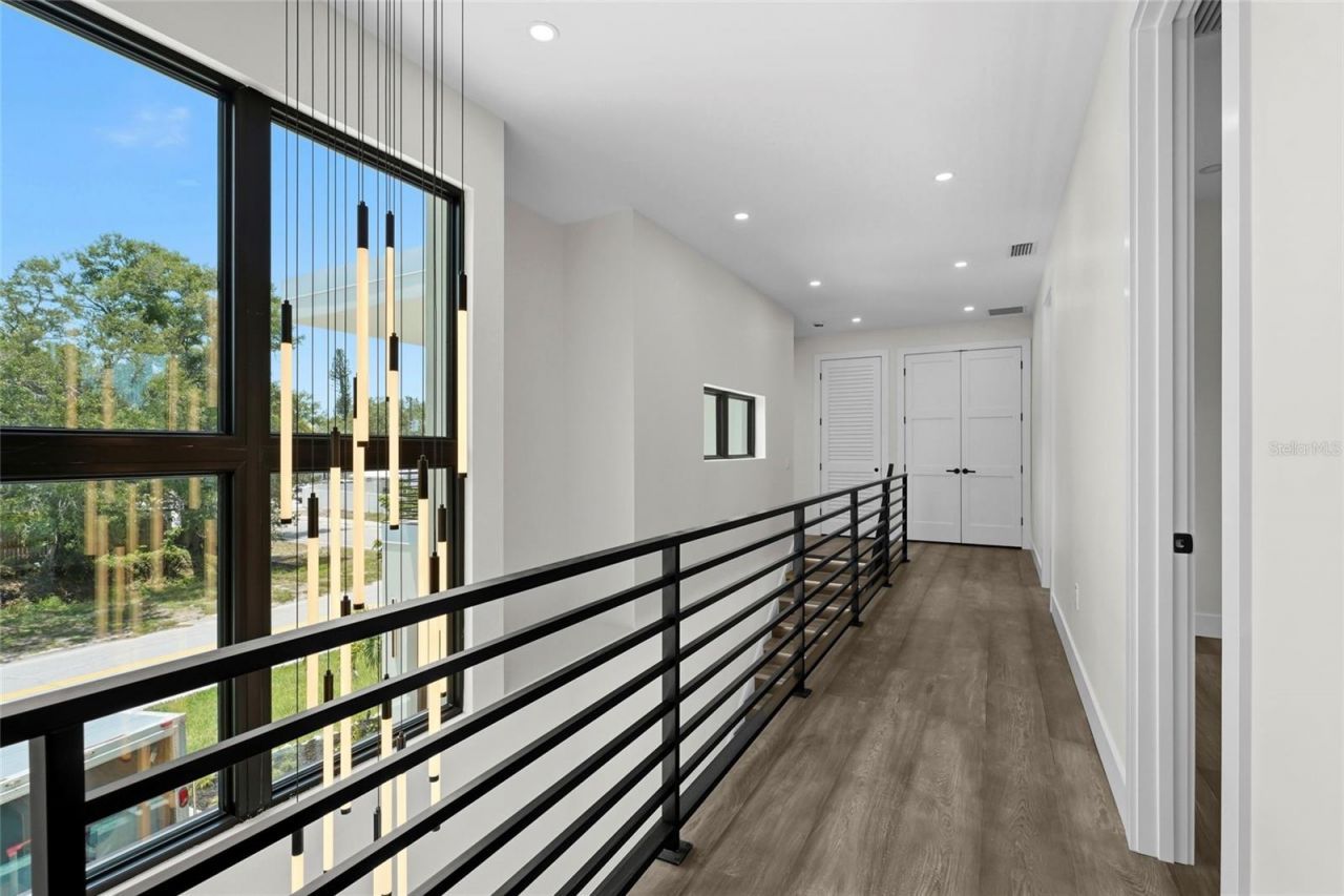 2604 Sydelle Street, Sarasota, FL 34237 Photo
