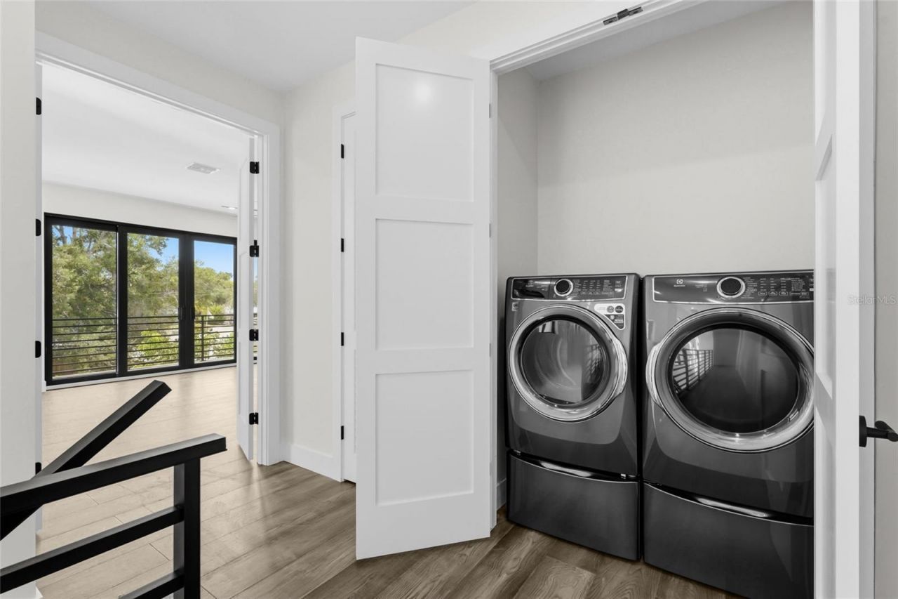 2604 Sydelle Street, Sarasota, FL 34237 Photo