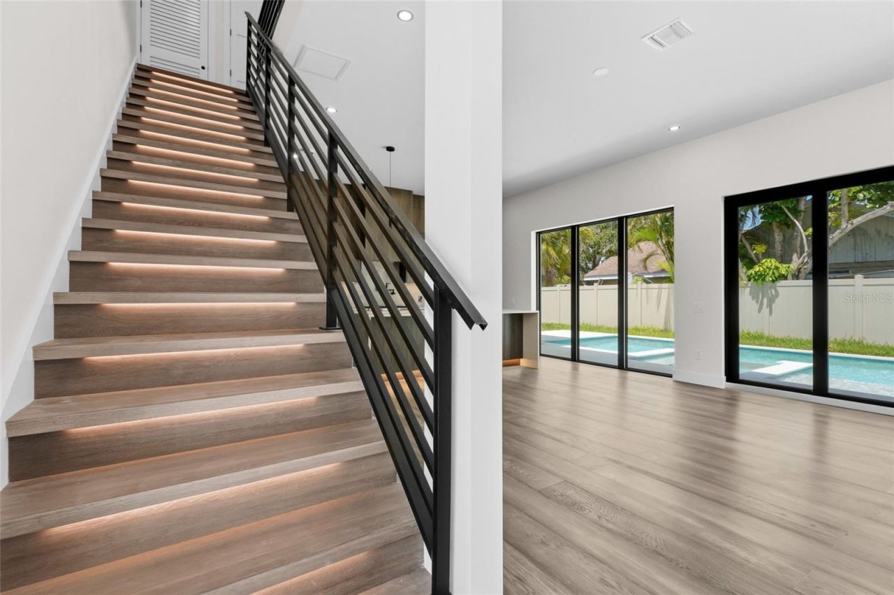 2604 Sydelle Street, Sarasota, FL 34237 Photo