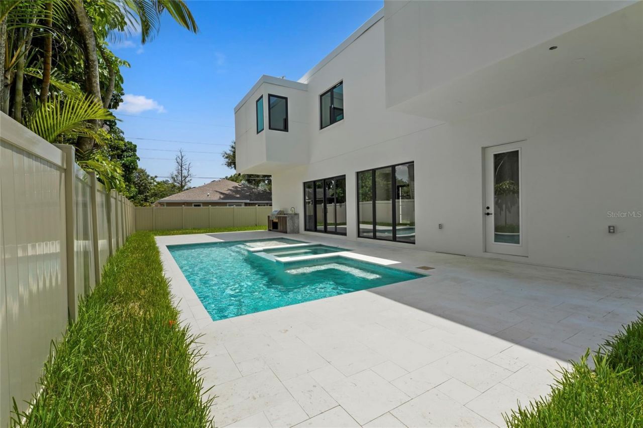 2604 Sydelle Street, Sarasota, FL 34237 Photo