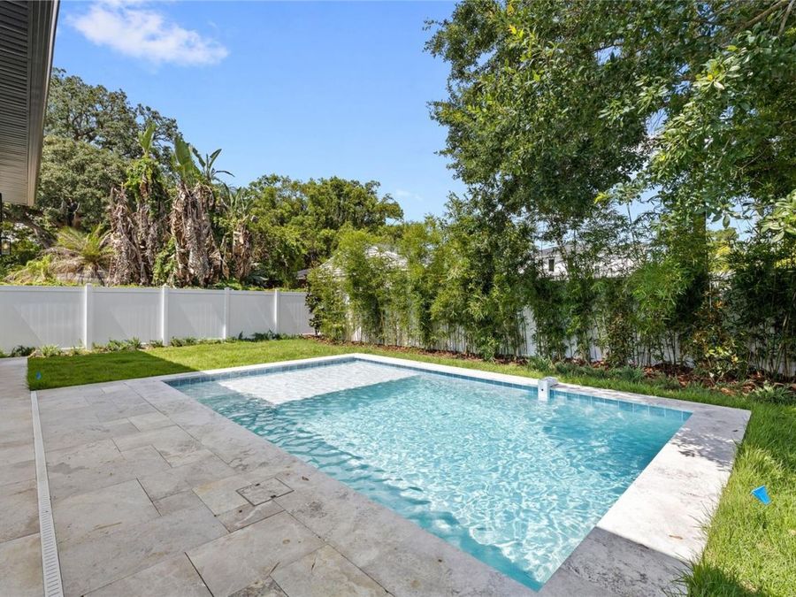 Property Image 62