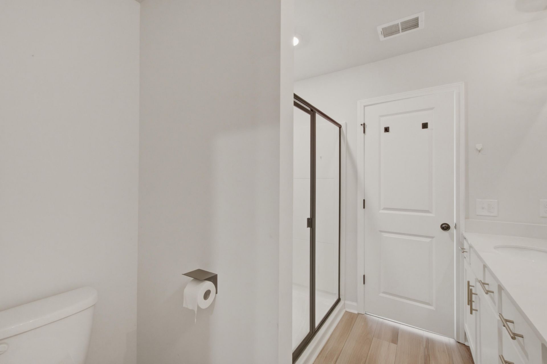 705 Mcroy Street Photo 23