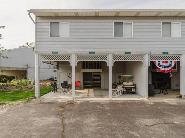 6475 Harris Harbor Drive, Oak Harbor, OH 43449