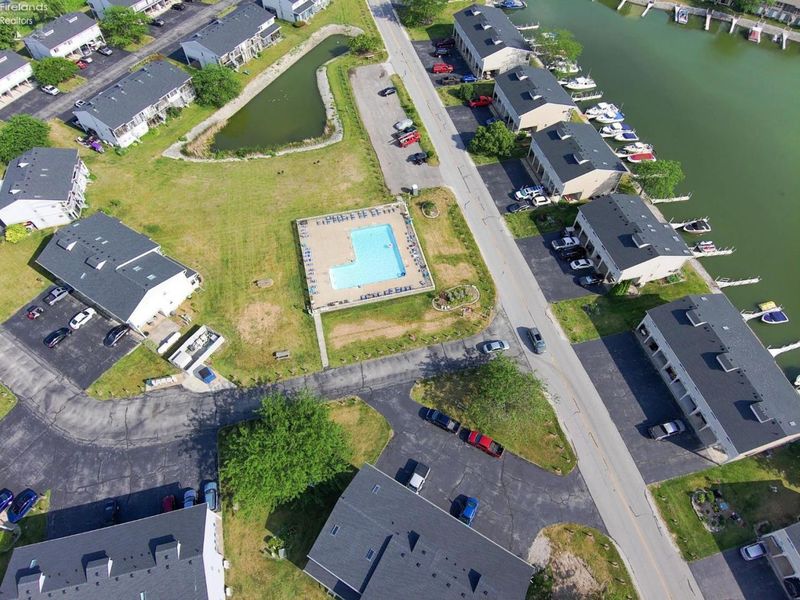 6475 Harris Harbor Drive, Oak Harbor, OH 43449 Photo 30