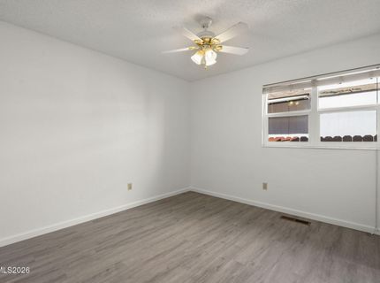 1229 Flora Glen Drive, Sparks, NV 89434 Photo
