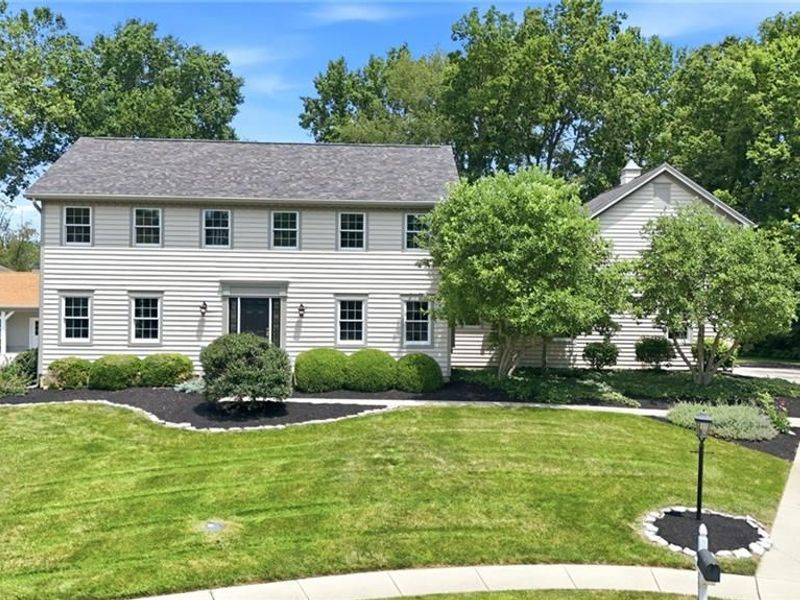 5019 Parkview Court, Dayton, OH 45458 Photo 2