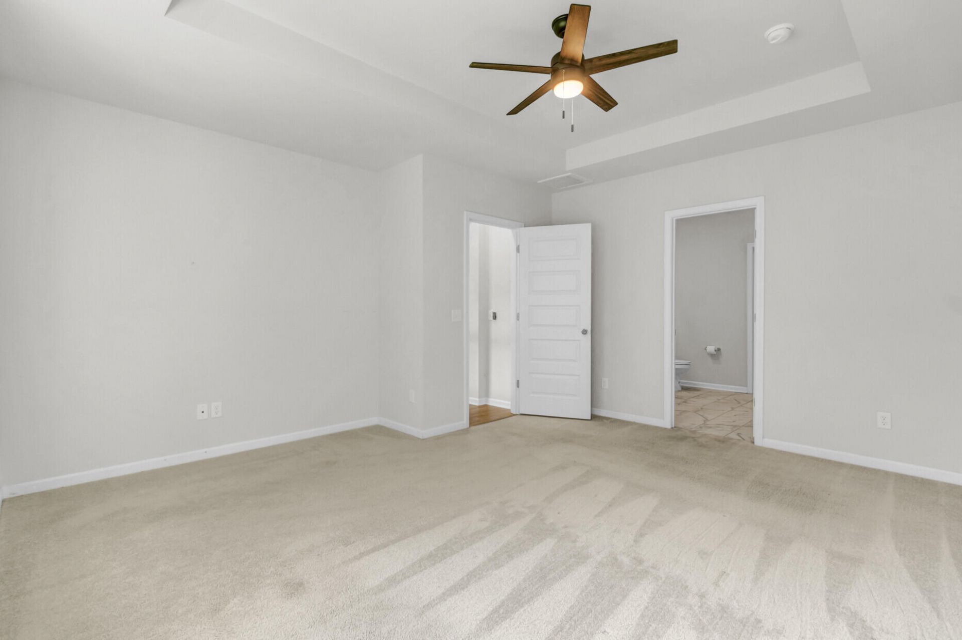 991 Arrowwood Way Photo 18