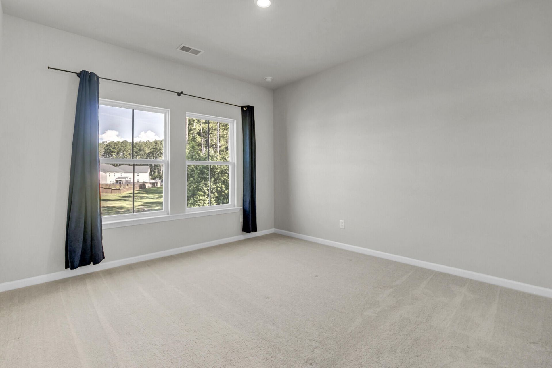 991 Arrowwood Way Photo 30