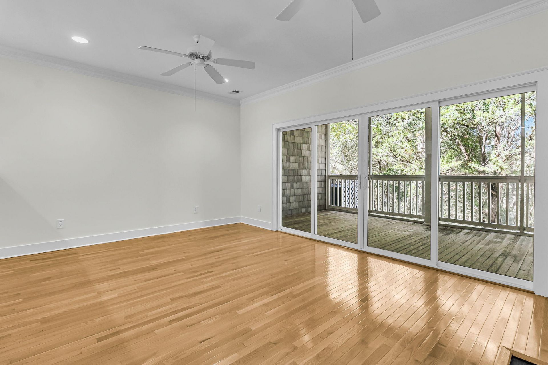 202 Garmouth Court Photo 13