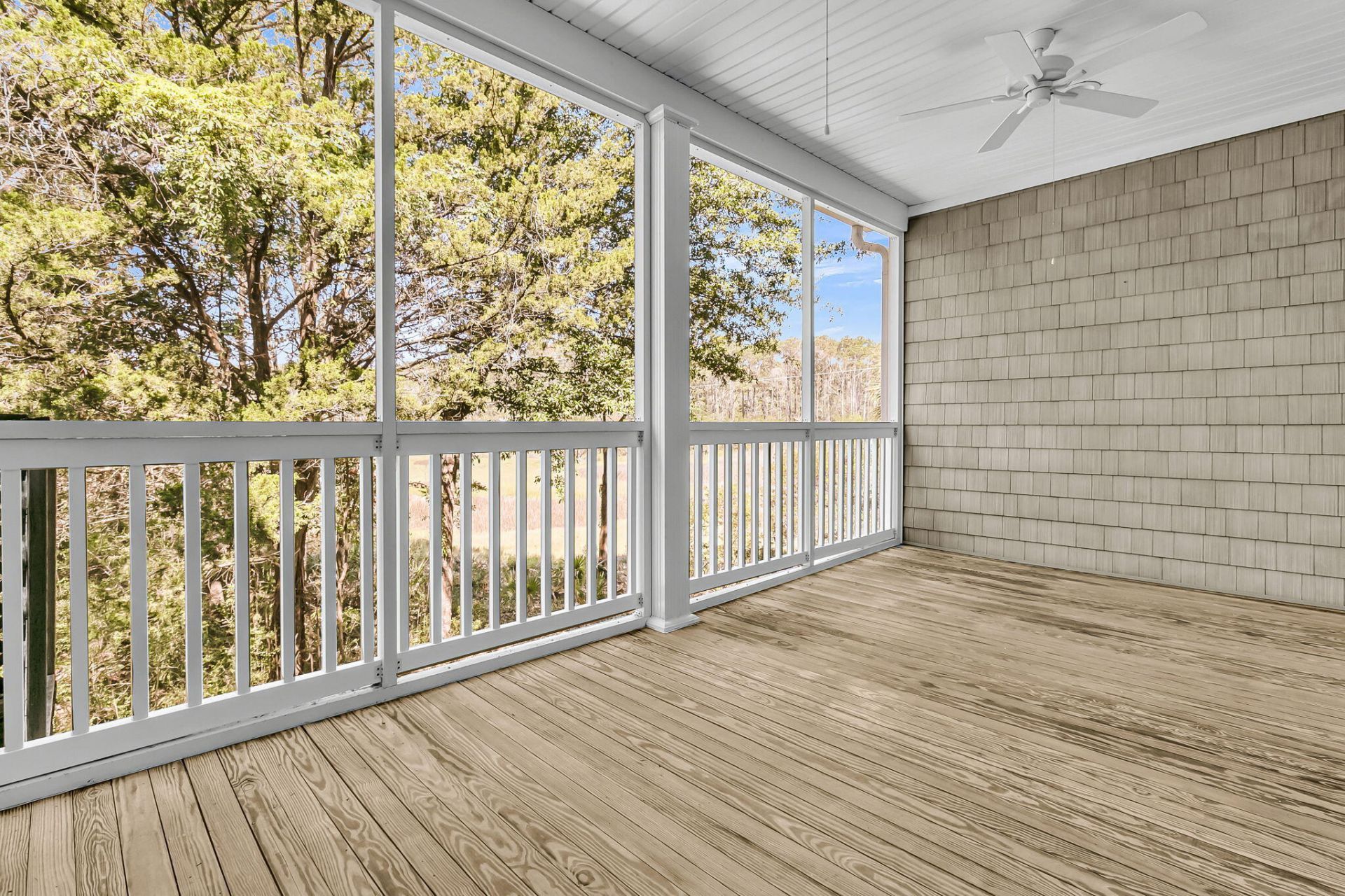 202 Garmouth Court Photo 16