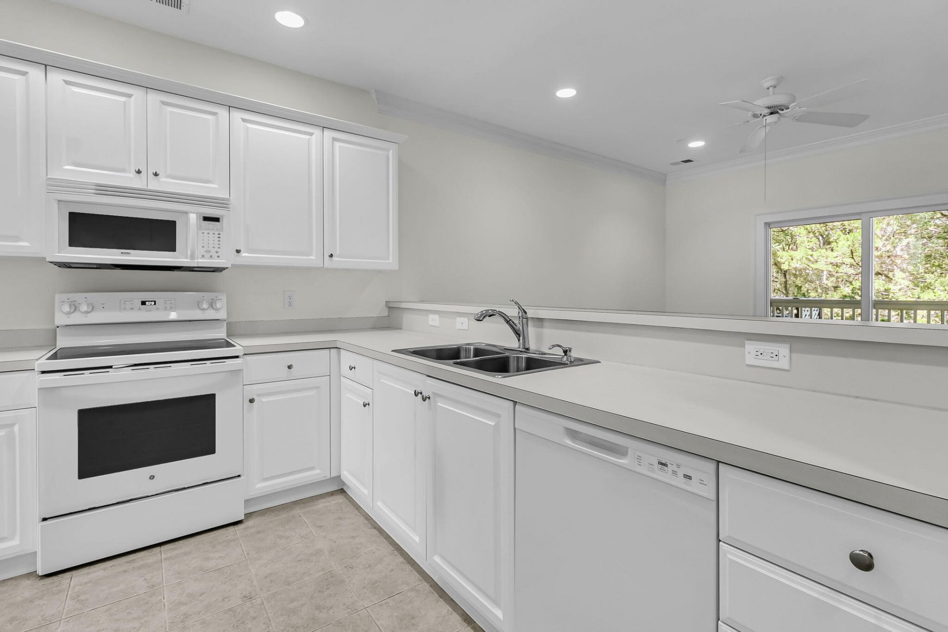 202 Garmouth Court Photo 20