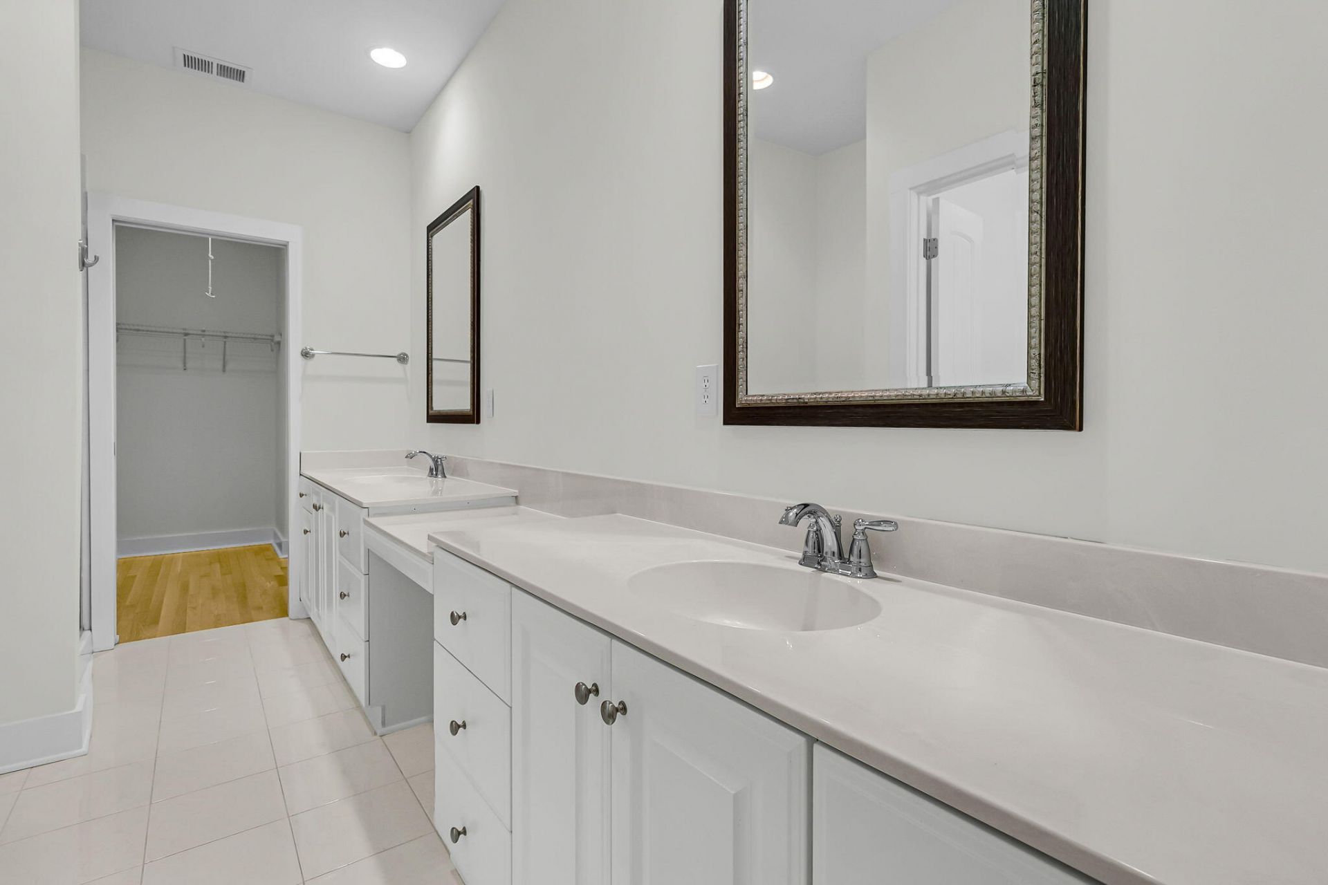 202 Garmouth Court Photo 31