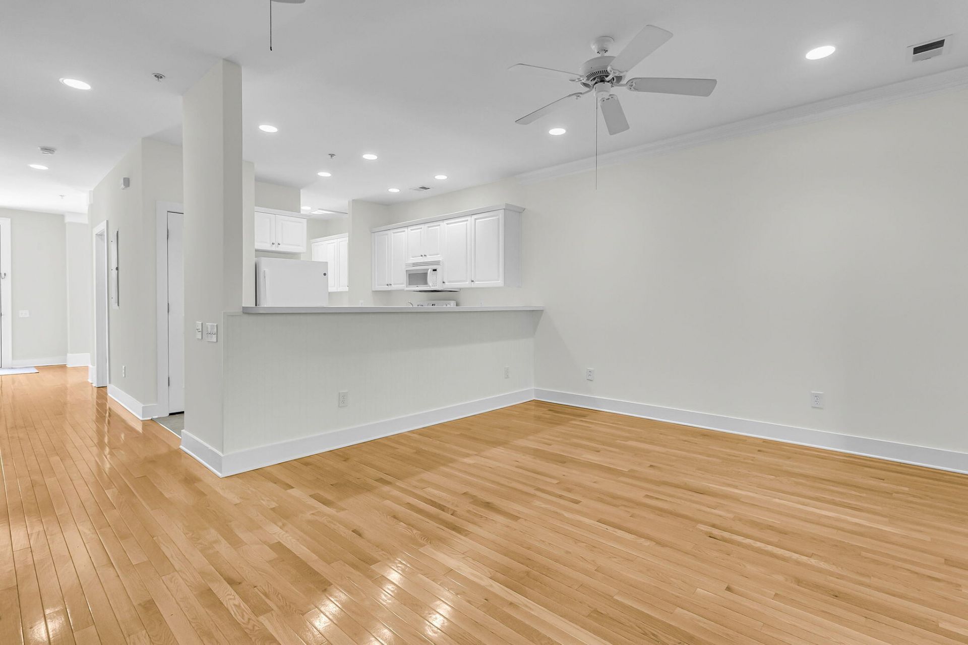202 Garmouth Court Photo 9