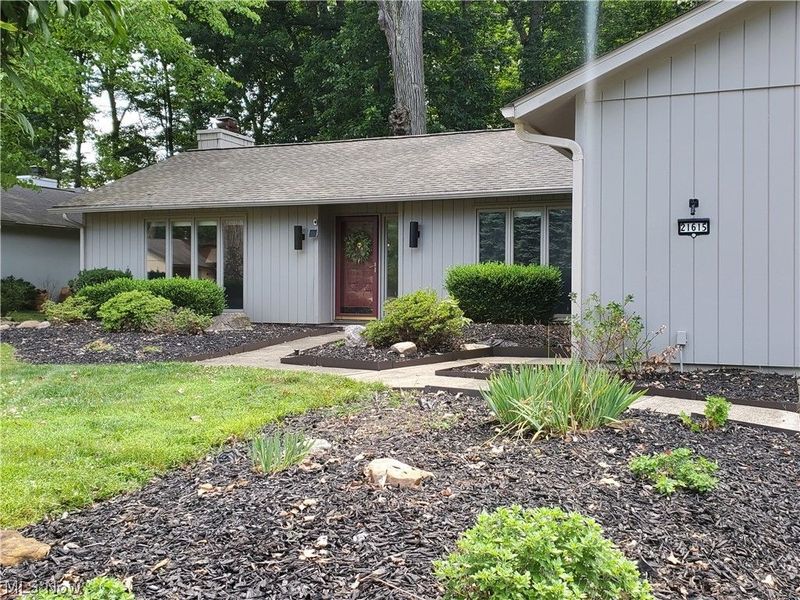 21615 Shagbark Trail, Strongsville, OH 44149 Photo 5