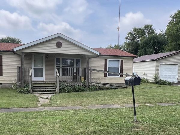321 E Vincennes Street, Orleans, IN 47452